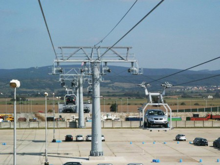 Volkswagen Slovakia - rarita - externá lanovka